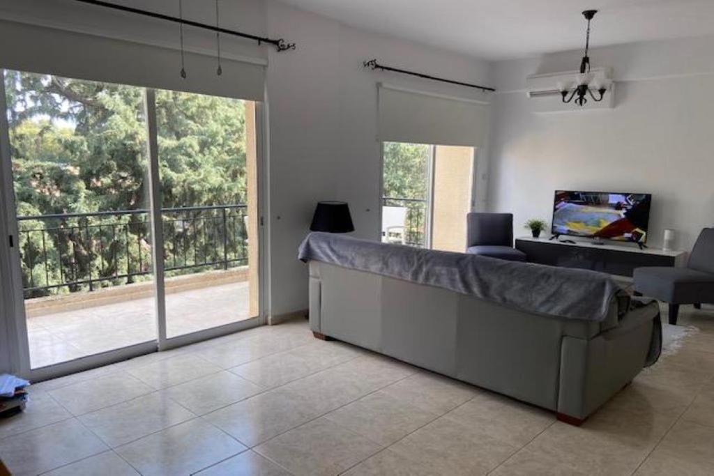 Kato Paphos Apartment In Universal Area Zewnętrze zdjęcie